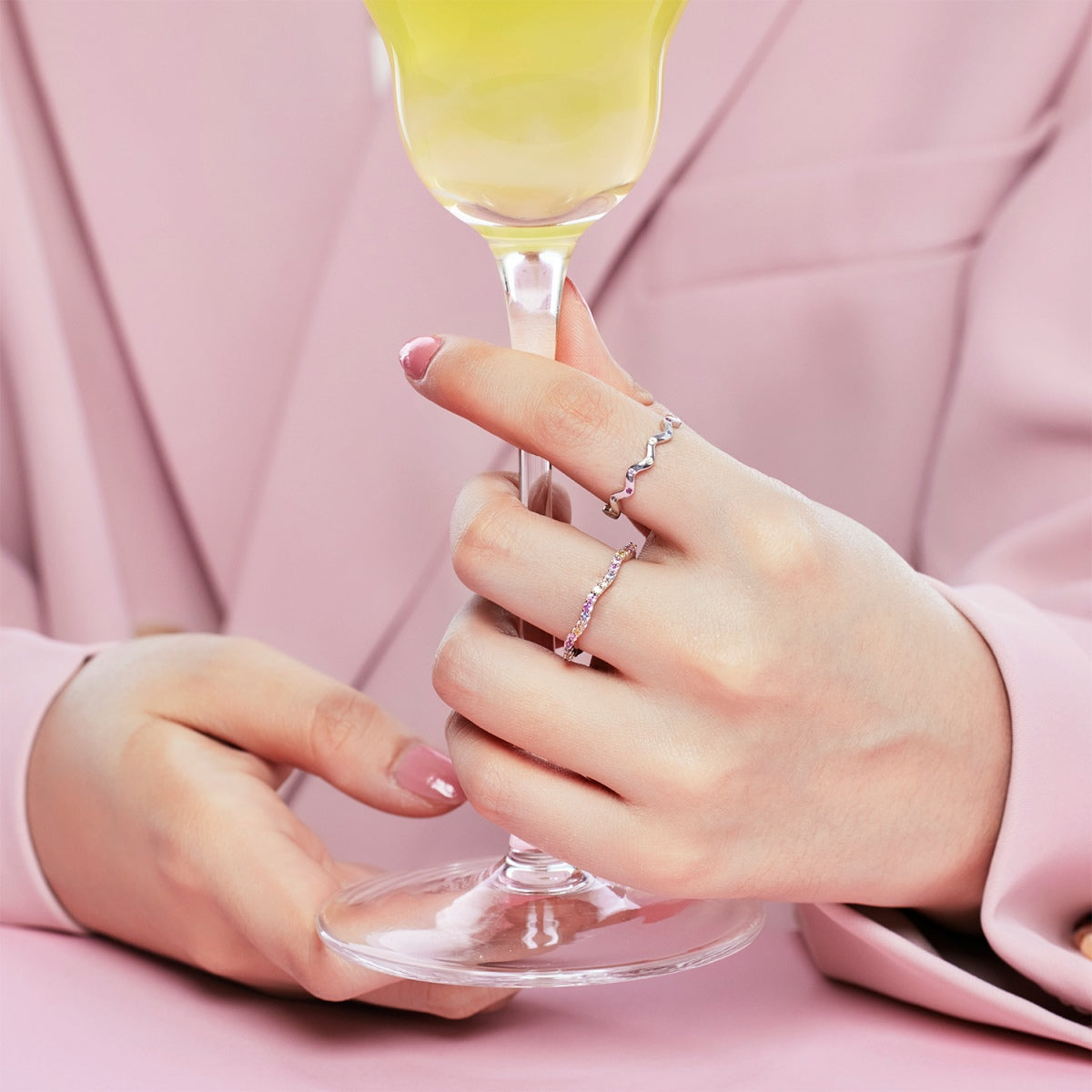 Angela Jewelry]Ornate Vibrant Round Cut Daily Ring