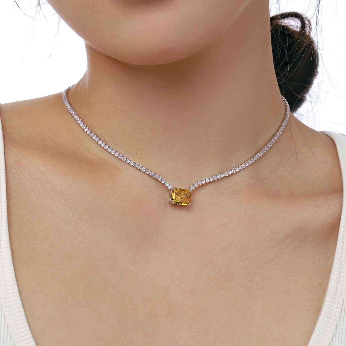 Angela Jewelry]4.0 Carat Elegant Radiant Cut Necklace