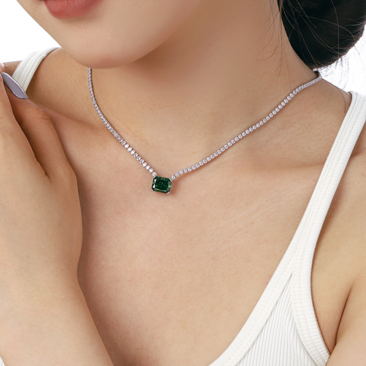 Angela Jewelry]4.0 Carat Elegant Radiant Cut Necklace