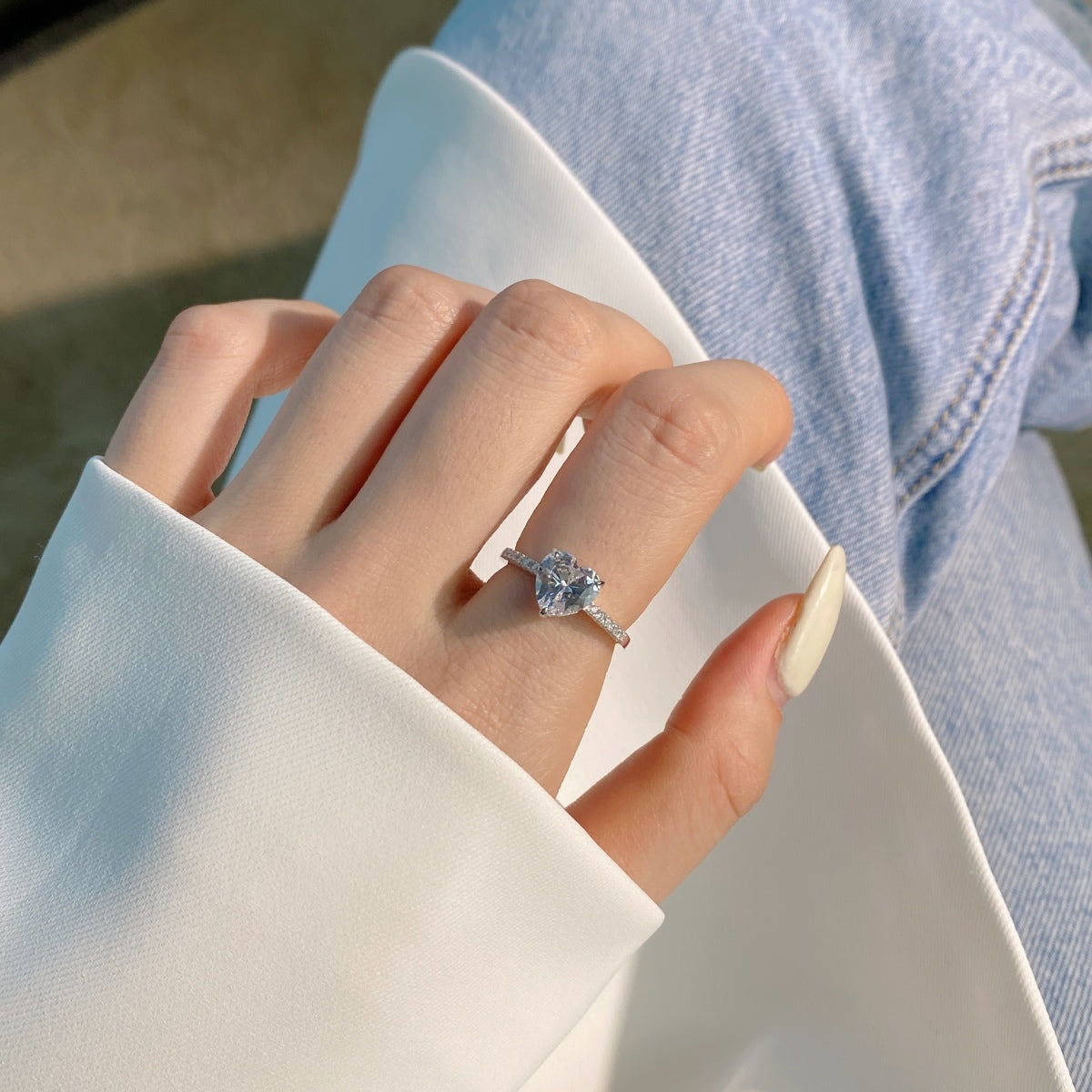 Angela Jewelry]2.0 Carat Dazzling Lustrous Heart Cut Lover Ring