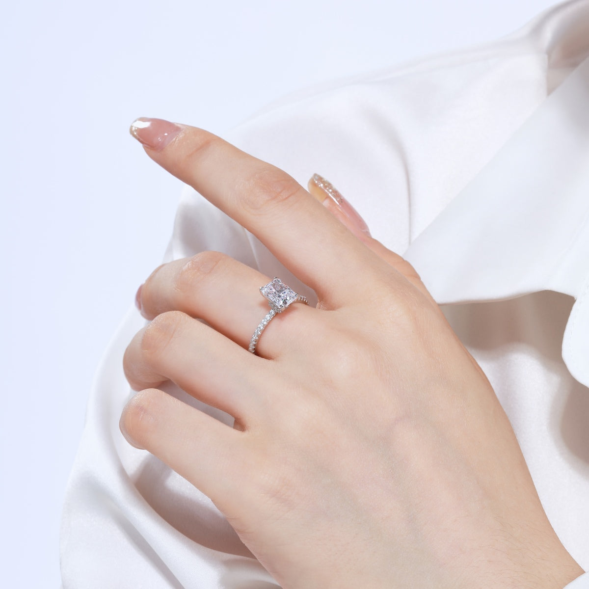 Angela Jewelry]2.0 Carat Dazzling Sparkling Radiant Cut Party Ring