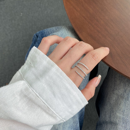 Angela Jewelry]Unique Vibrant Entangle Daily Ring