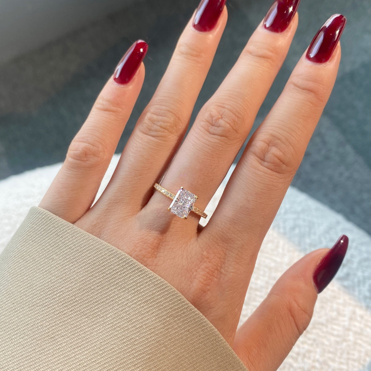Angela Jewelry]2.0 Carat Dazzling Sparkling Radiant Cut Party Ring