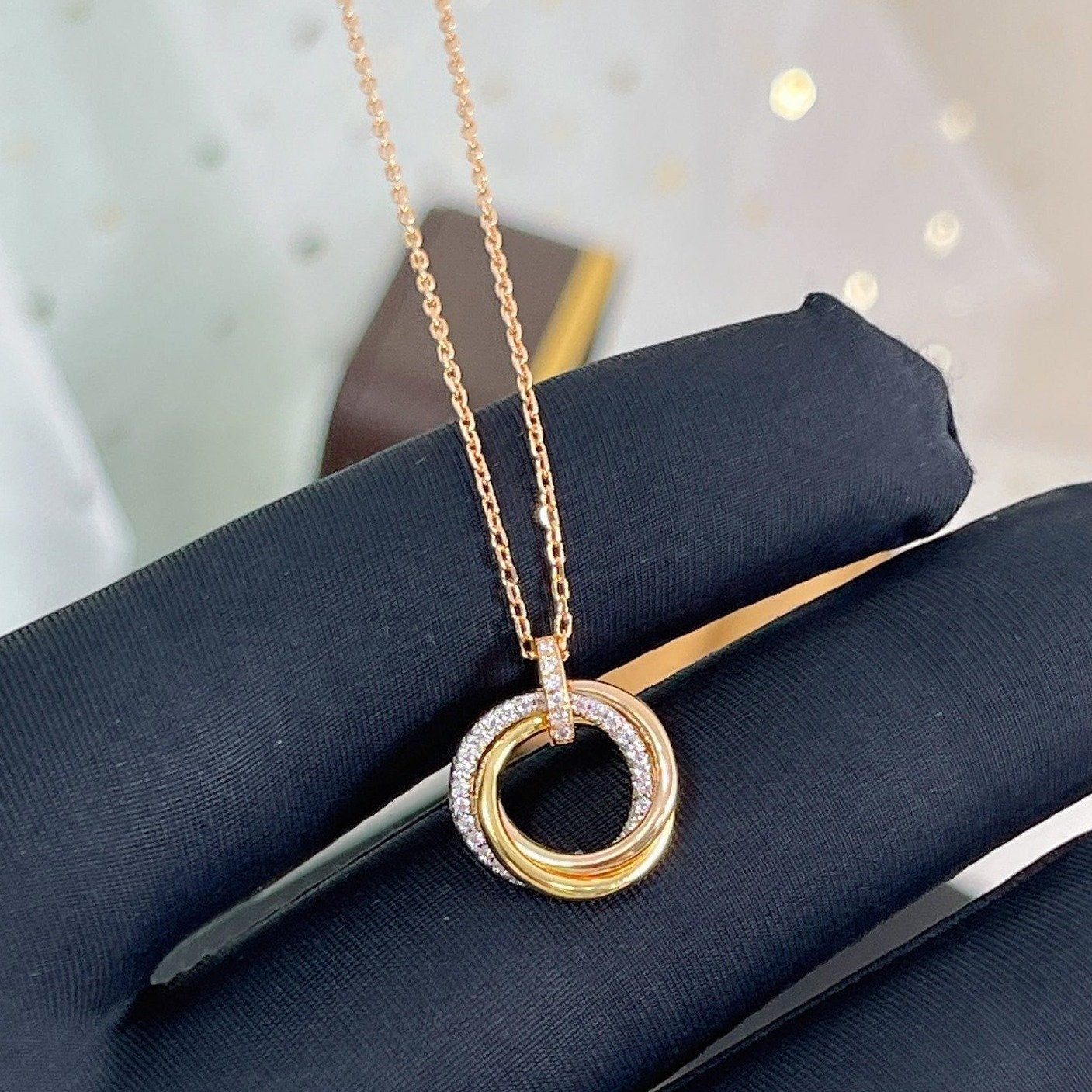 [Angela Jewellery]TRINITY NECKLACE SILVER GOLD PINK GOLD DIAMONDS