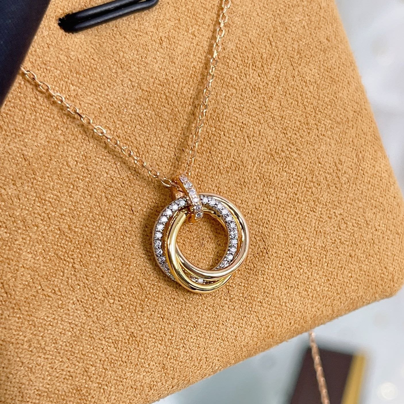 [Angela Jewellery]TRINITY NECKLACE SILVER GOLD PINK GOLD DIAMONDS