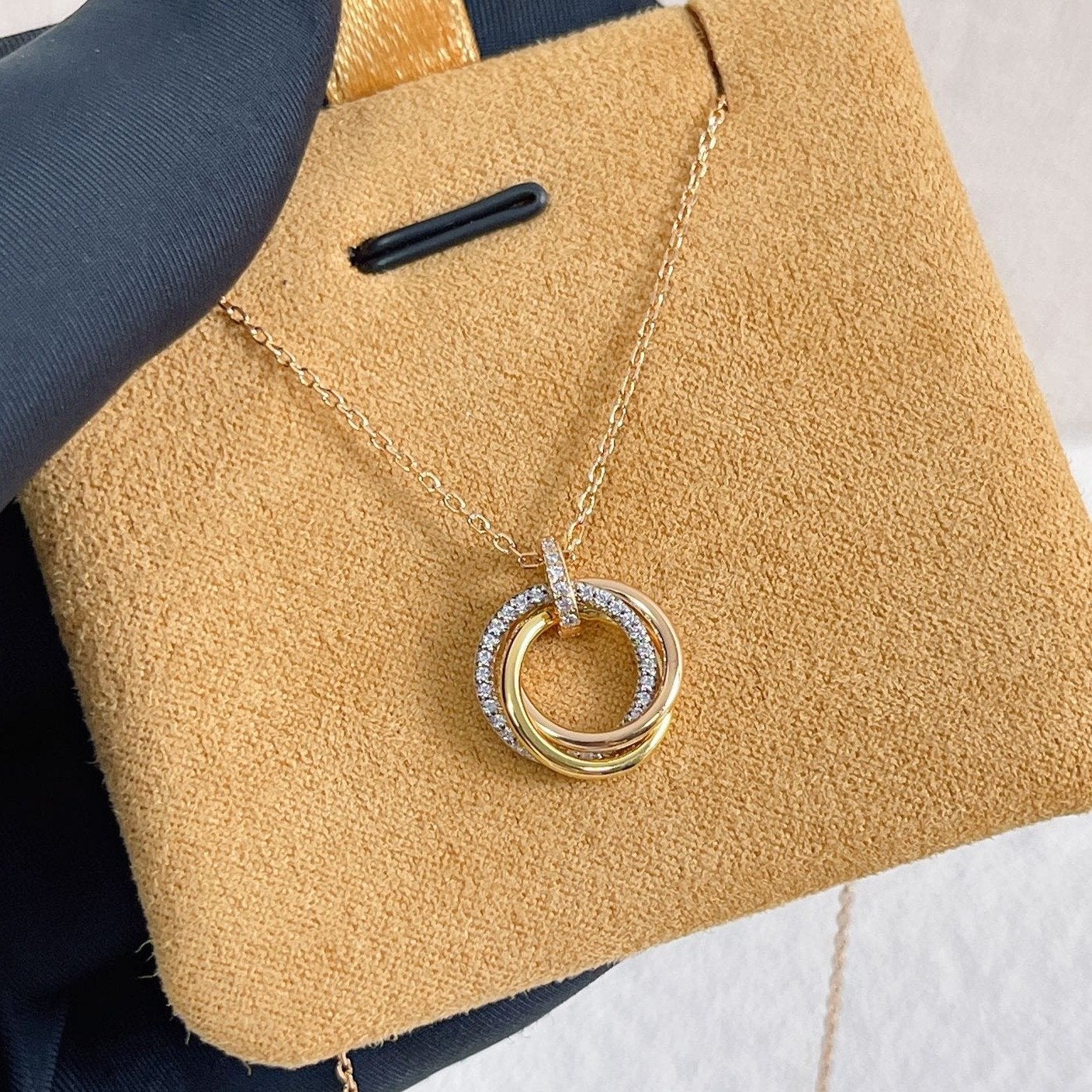 [Angela Jewellery]TRINITY NECKLACE SILVER GOLD PINK GOLD DIAMONDS