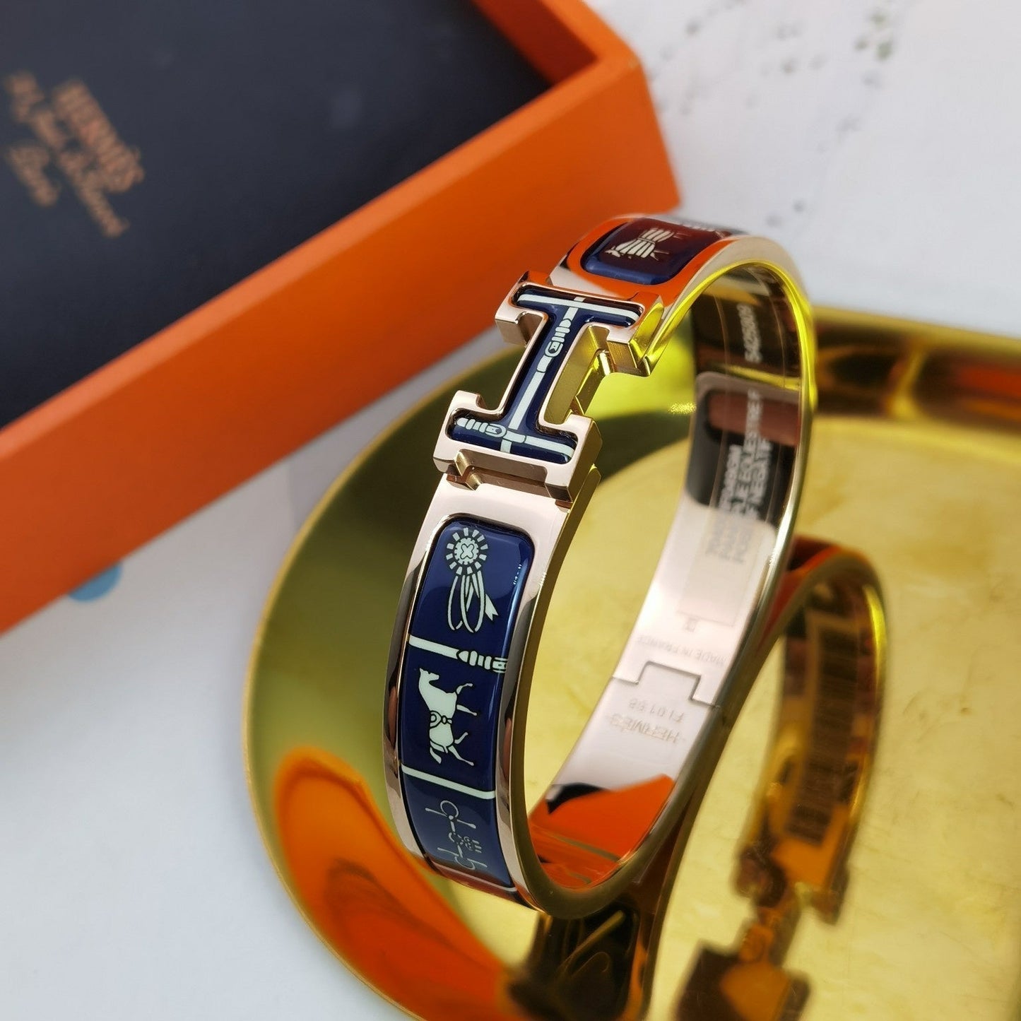 [Angela Jewellery]H COUVERTURES DARK BLUE BRACELET