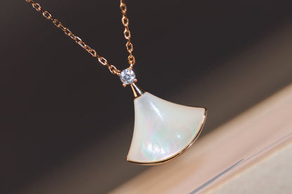 [Angela Jewellery]DREAM NECKLACE WHITE MOP PINK GOLD 1 DIAMOND