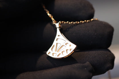 [Angela Jewellery]DREAM NECKLACE WHITE MOP PINK GOLD 1 DIAMOND