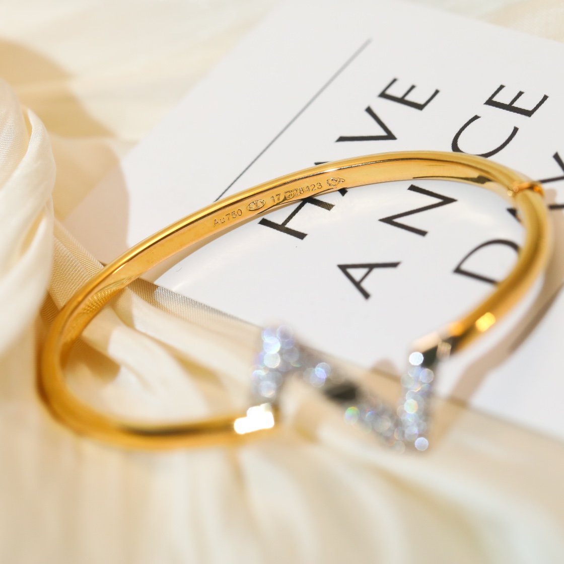 [Angela Jewellery]VOLTE UPSITE DOWN GOLD DIAMOND BRACELET