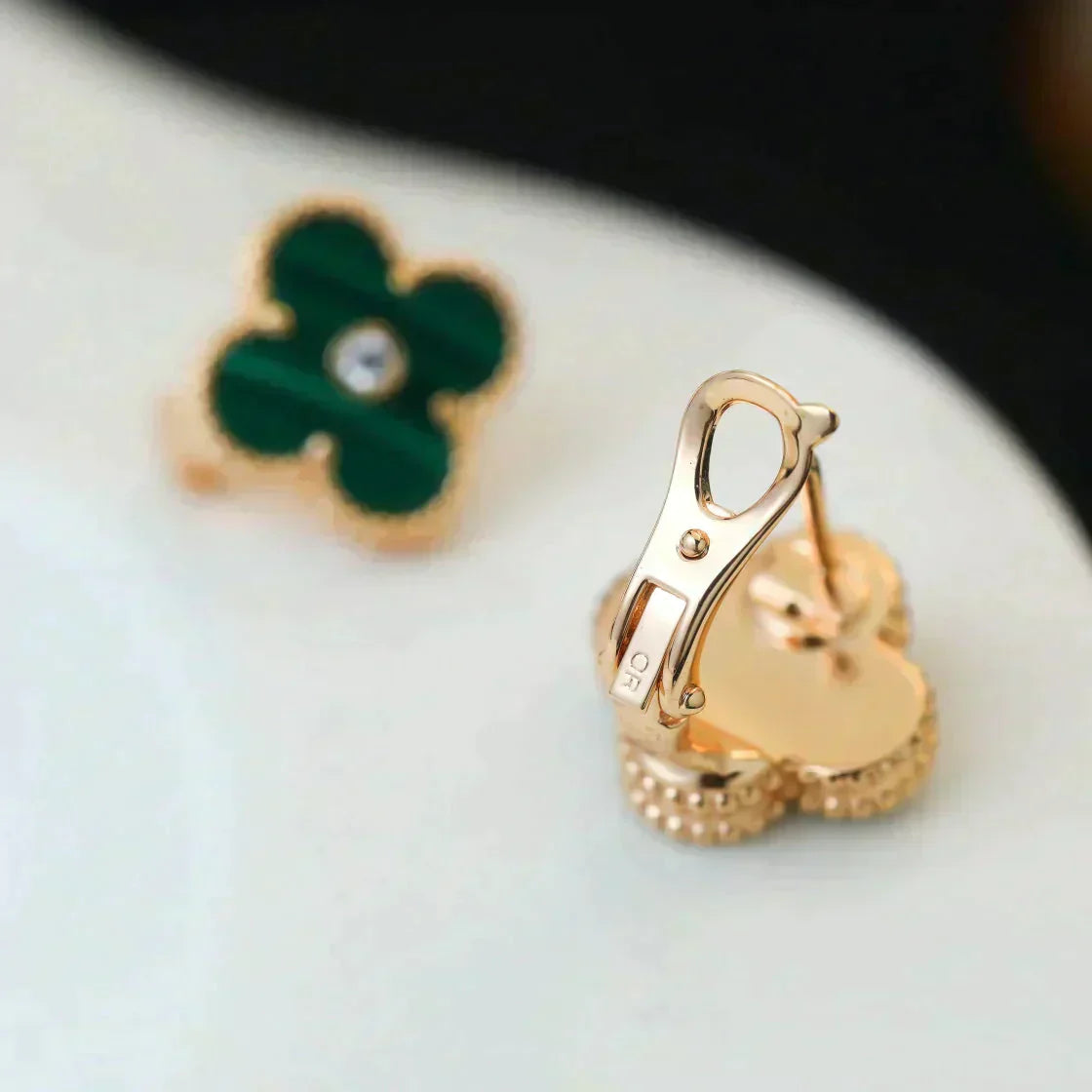 [Angela Jewellery]CLOVER MEDIUM 1 MOTIFS MALACHITE DIAMOND EARRINGS