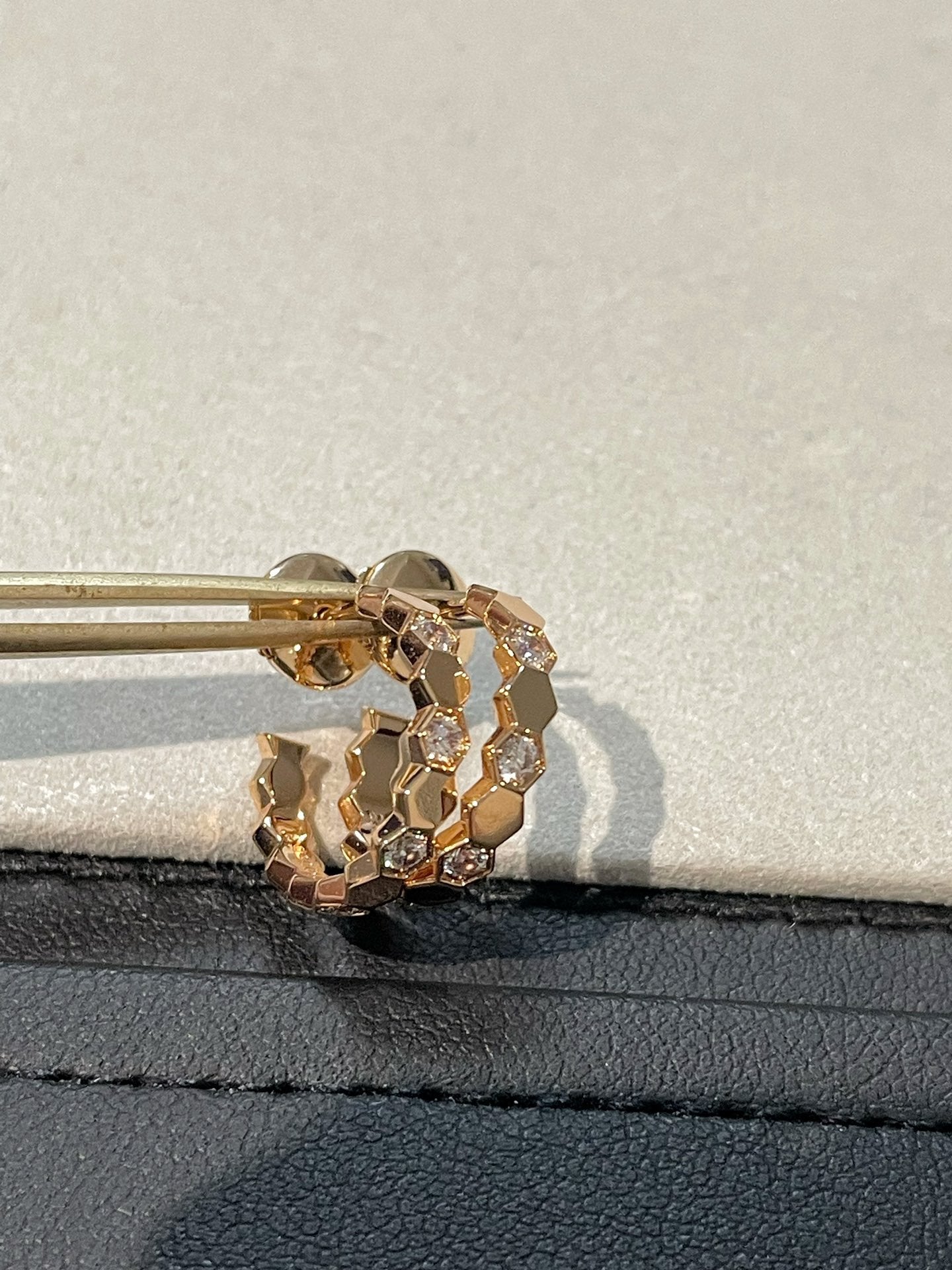 [Angela Jewellery]Hollow Design Four-Leaf Clover Flower Shape Ring