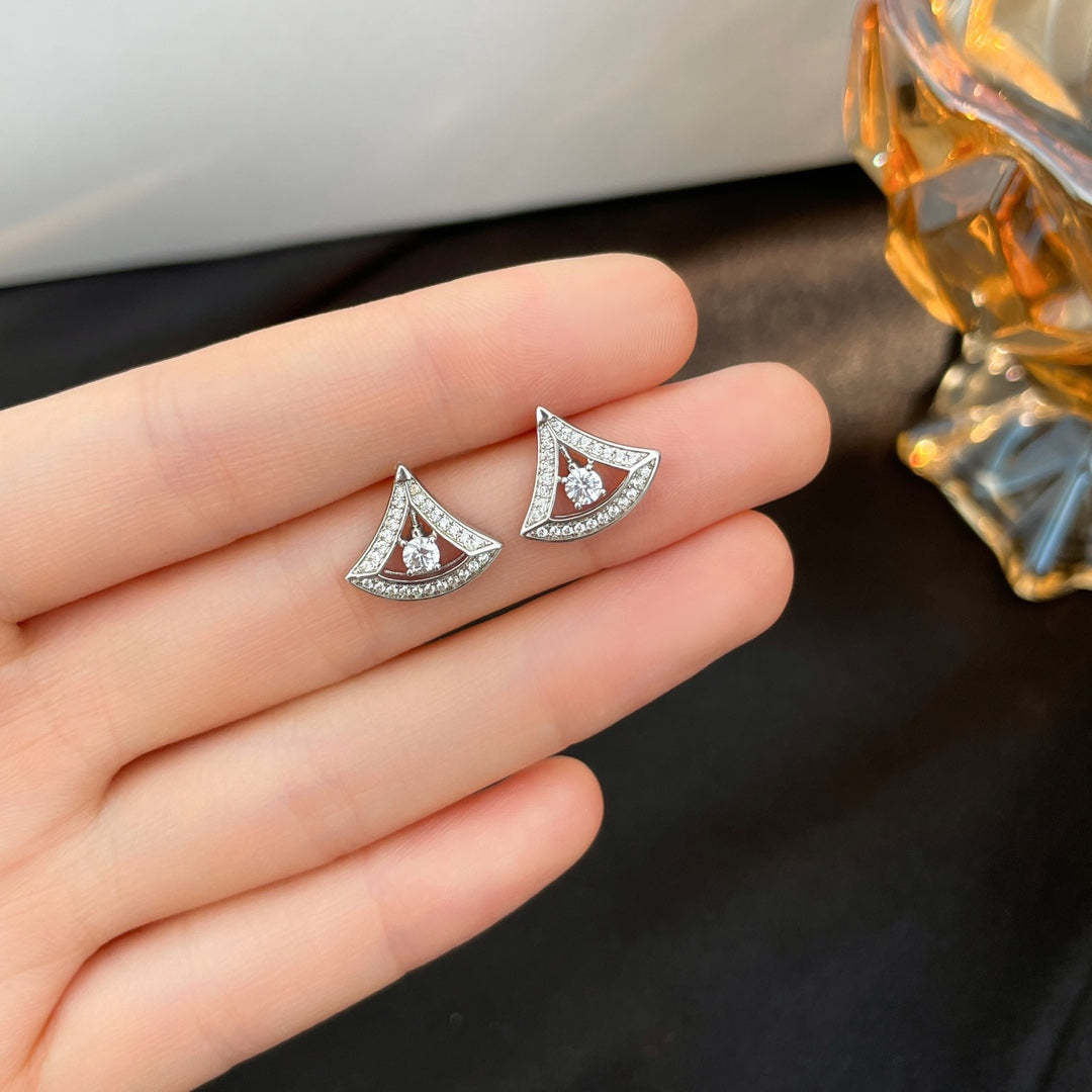 [Angela Jewellery]DREAM MINI DIAMOND STUD EARRINGS
