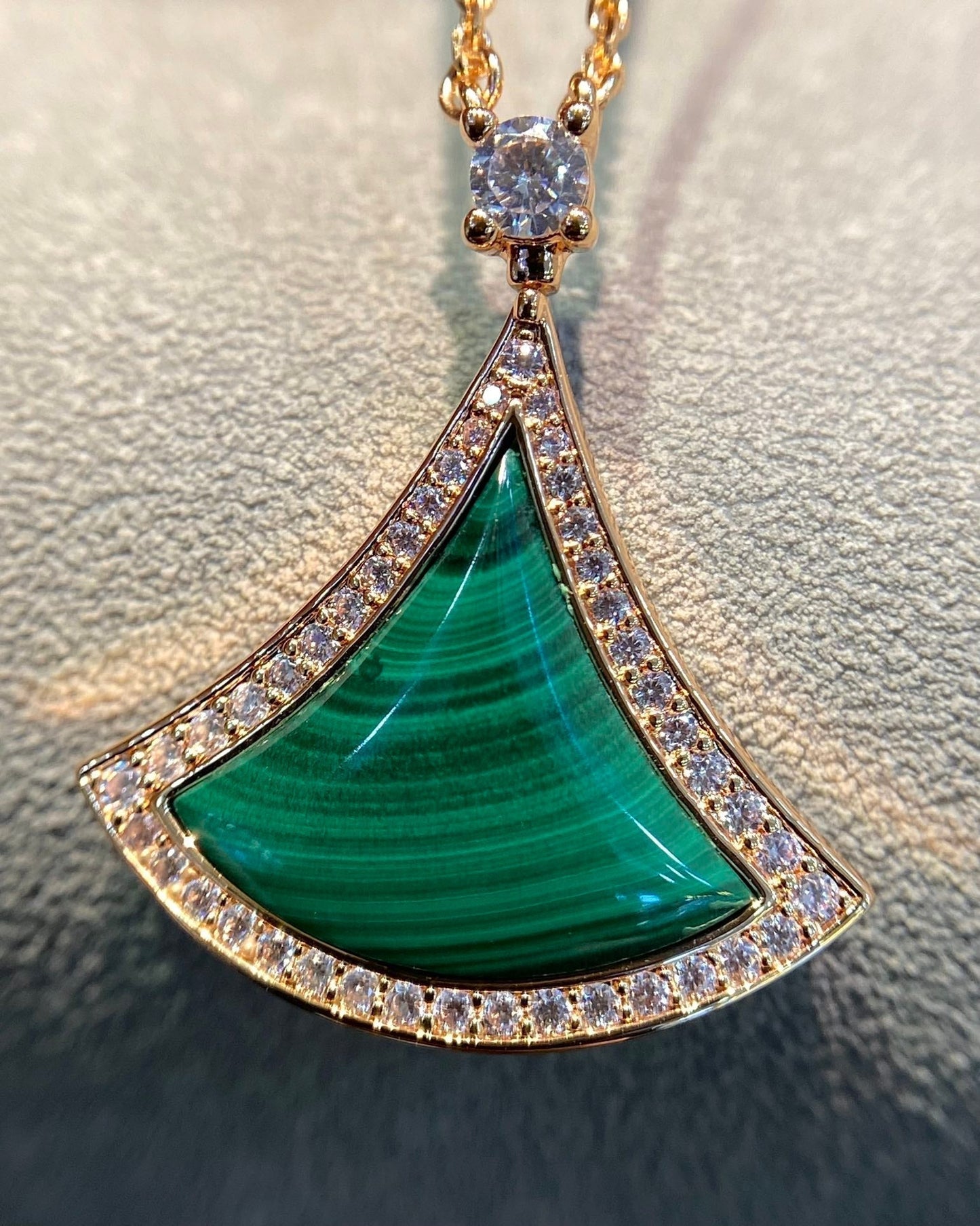 [Angela Jewellery]DREAM MALACHITE DIAMOND PAVED PINK GOLD NECKLACE