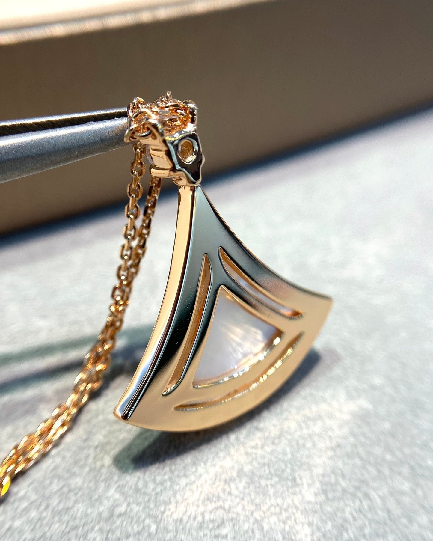 [Angela Jewellery]DREAM MOP DIAMOND PAVED PINK GOLD NECKLACE
