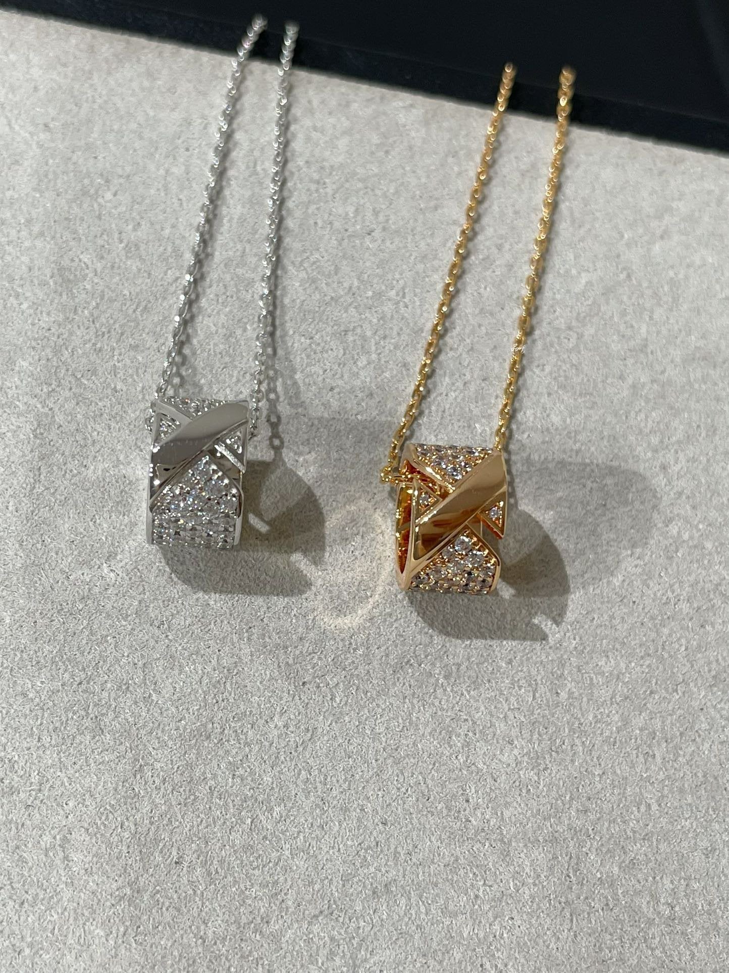 [Angela Jewellery]LIENS EVIDENCE DIAMOND PAVED NECKLACE
