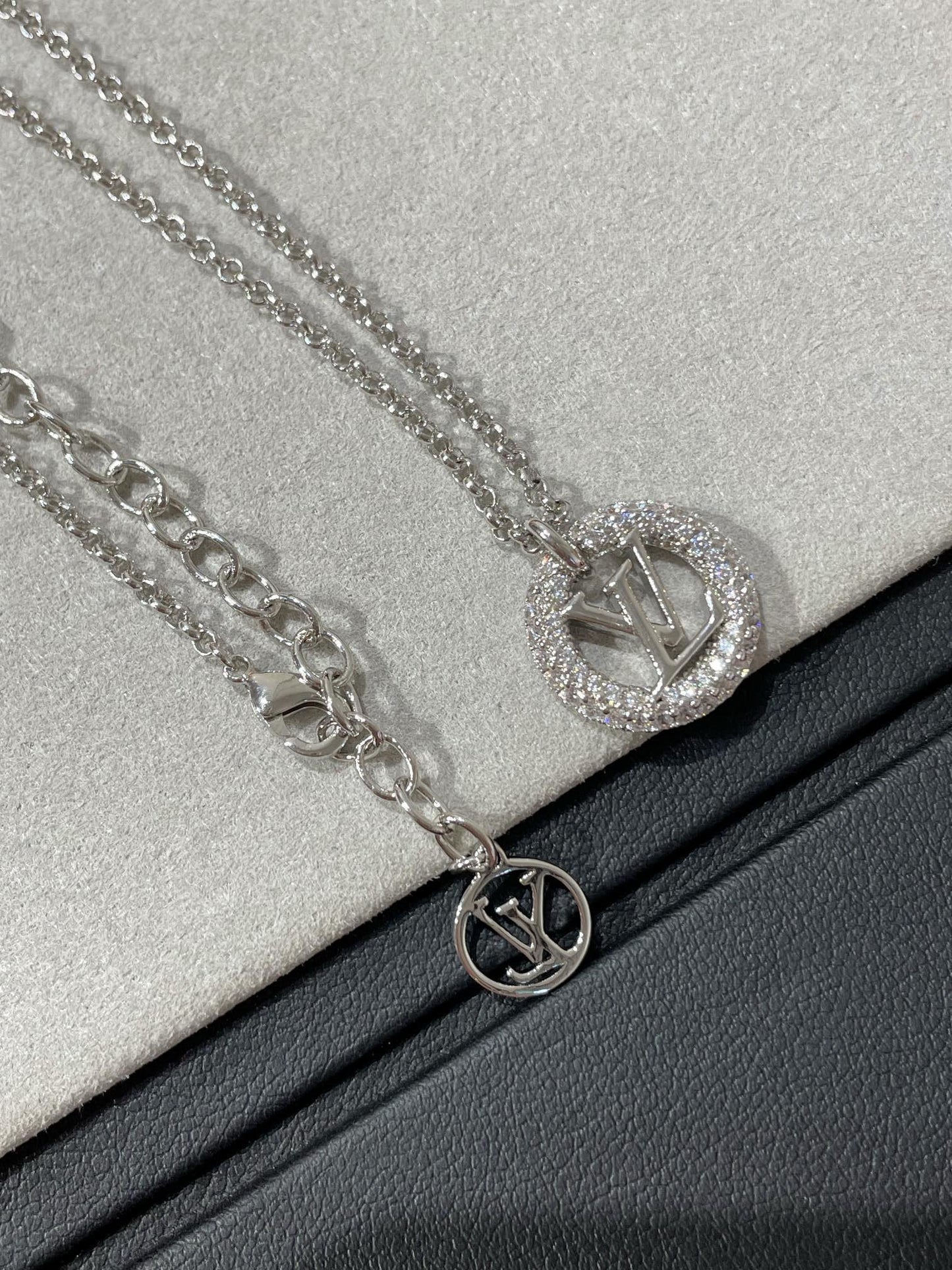 [Angela Jewellery]BY NIGHT DIAMOND PAVED NECKLACE