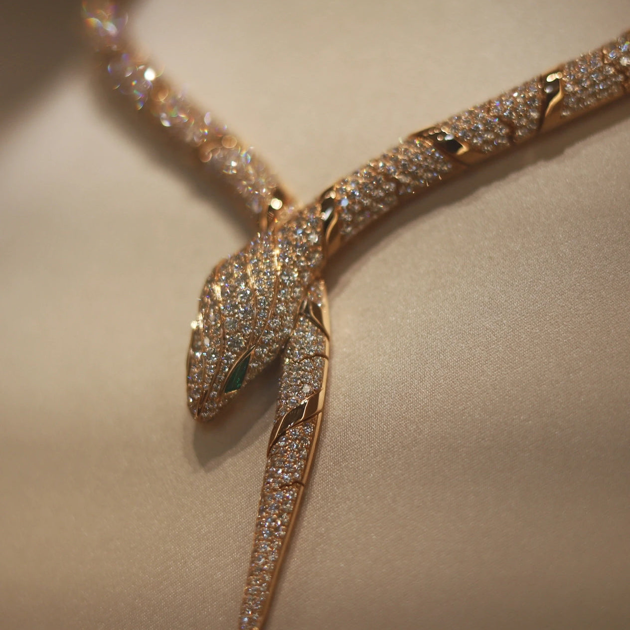 [Angela Jewellery]HAUTE COUTURE GOLD SERPENTI NECKLACE