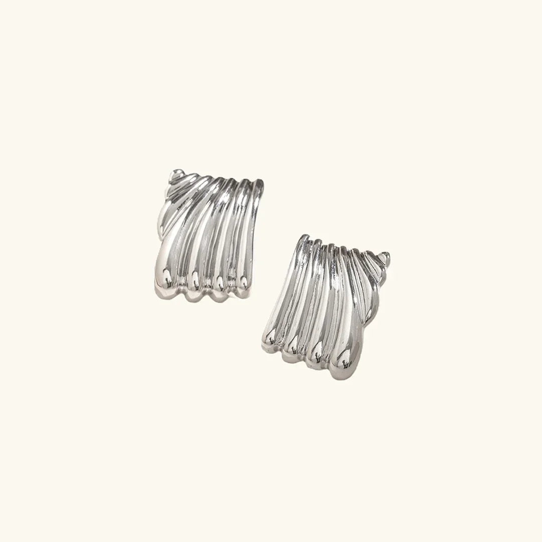 Alisa Gold Earrings