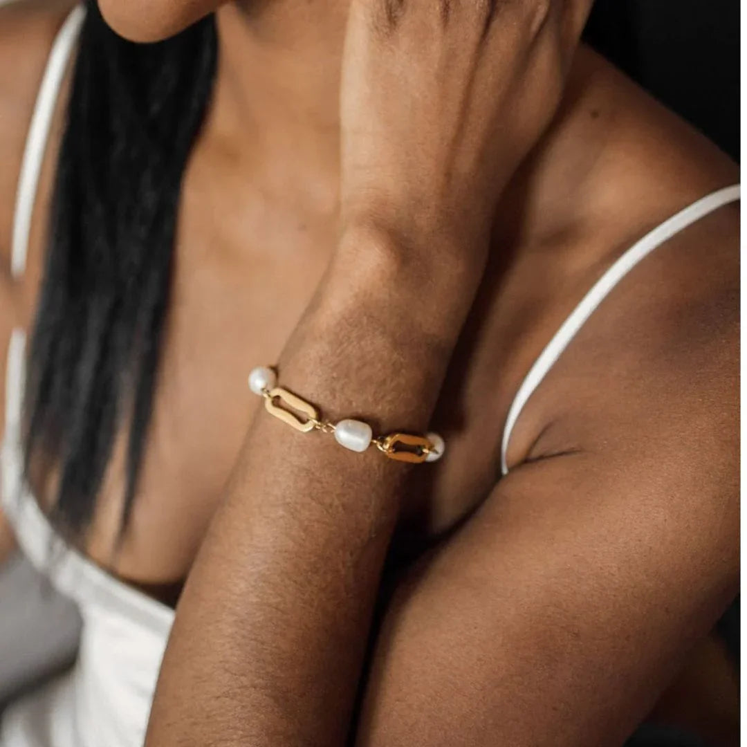 Janna Pearl Chain Bracelet