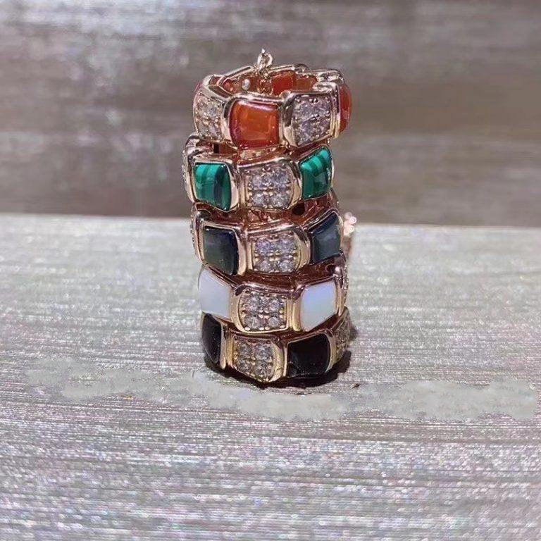 [Angela Jewellery]SERPENTI PEDANT DIAMOND NECKLACE