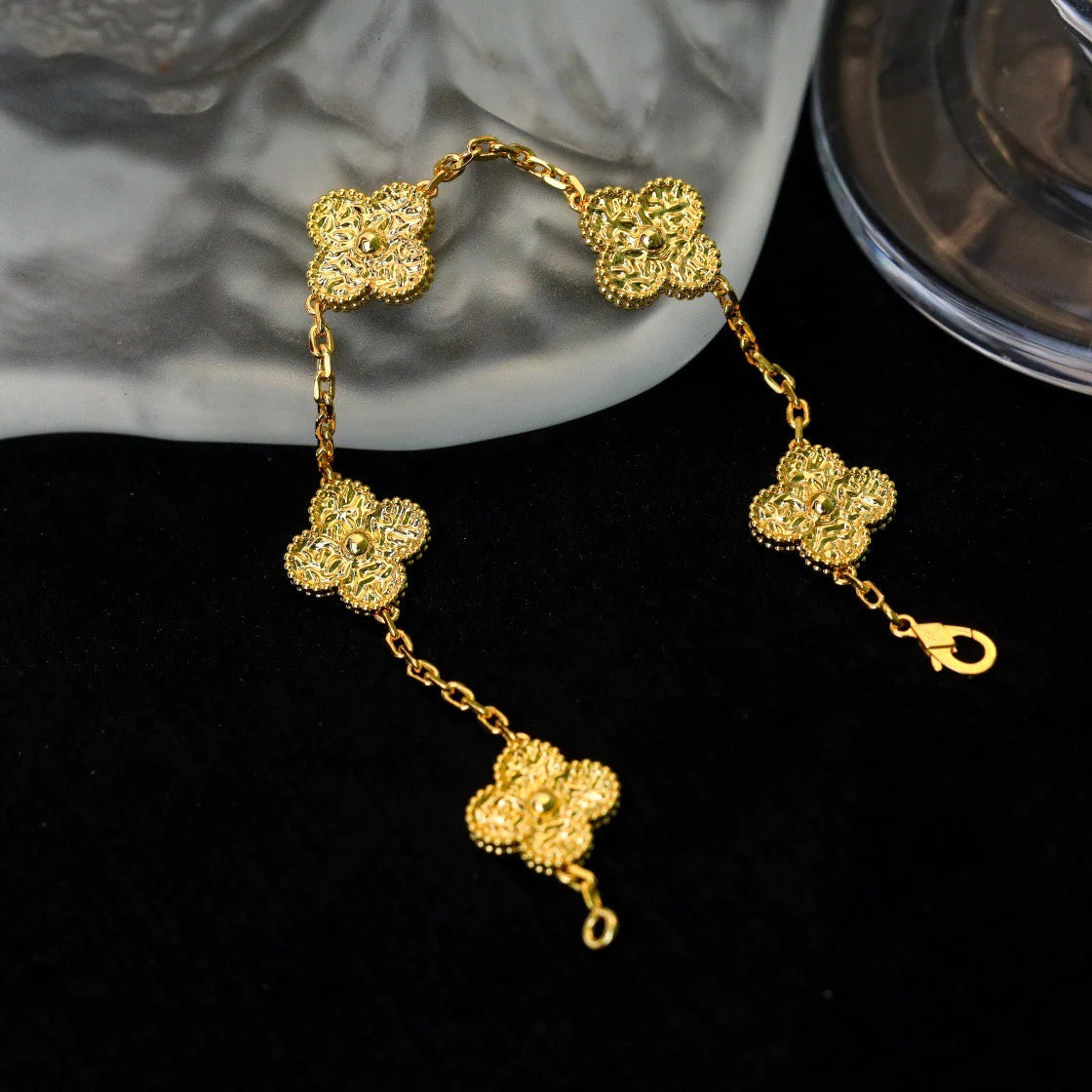 [Angela Jewellery]CLOVER 5 MOTIFS BRONZING BRACELET