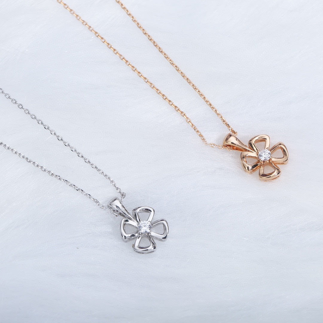 [Angela Jewellery]FIOREVER NECKLACE DIAMOND CENTER