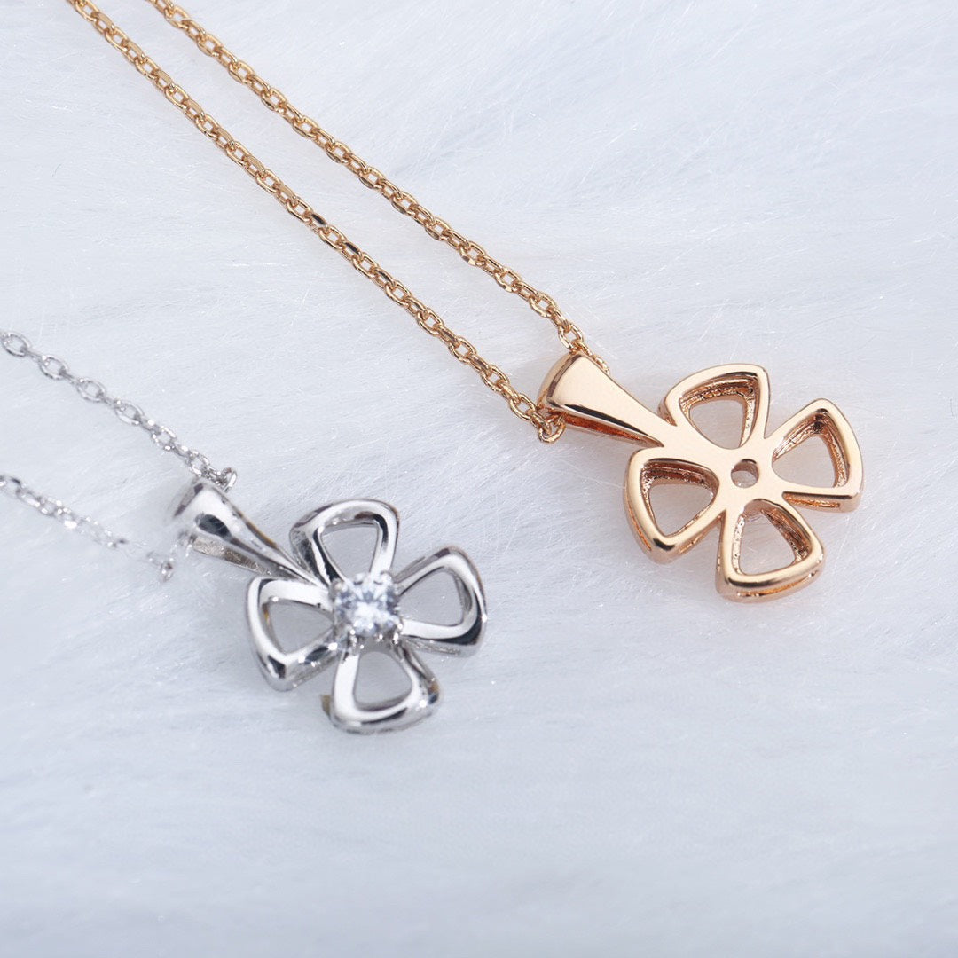 [Angela Jewellery]FIOREVER NECKLACE DIAMOND CENTER