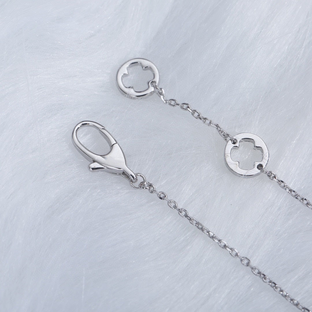 [Angela Jewellery]FIOREVER NECKLACE DIAMOND CENTER