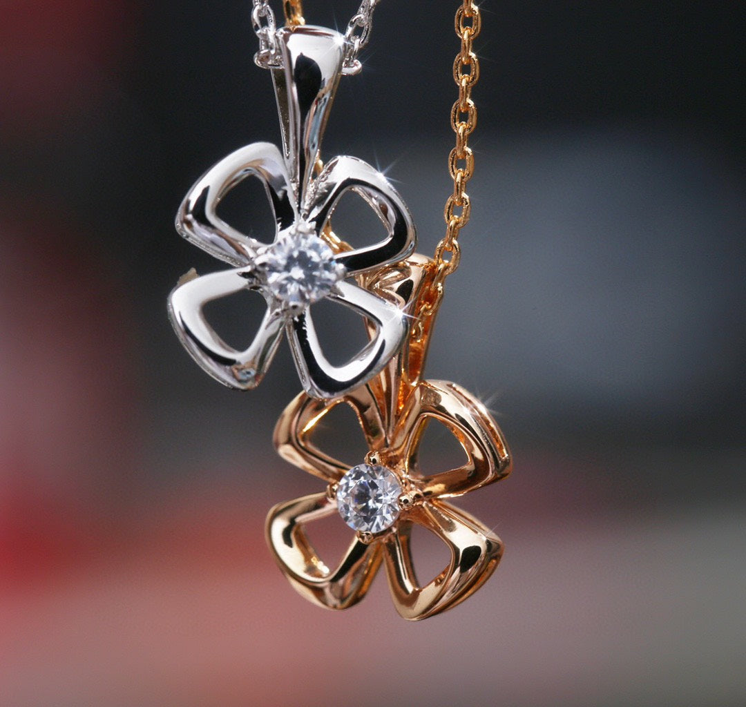 [Angela Jewellery]FIOREVER NECKLACE DIAMOND CENTER