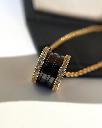 [Angela Jewellery]ZERO 1 BLACK CERAMIC DIAMOND PINK GOLD NECKLACE